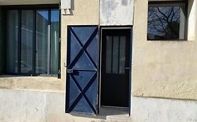 Appartement indépendant dans maison de village